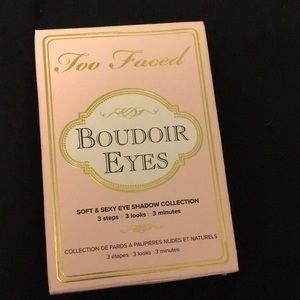 Unused Boudoir Eyes Eyeshadow Set